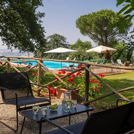 Torre Di 10&2, Emma Villa Paciano