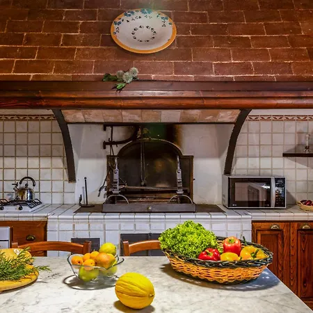 Torre Di 10&2, Emma * Paciano