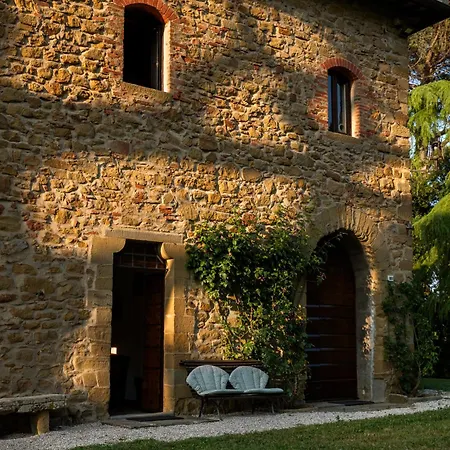 Torre Di 10&2, Emma Villa