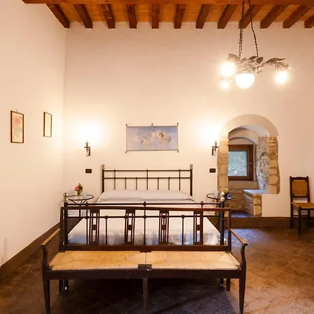 Torre Di 10&2, Emma Villa *