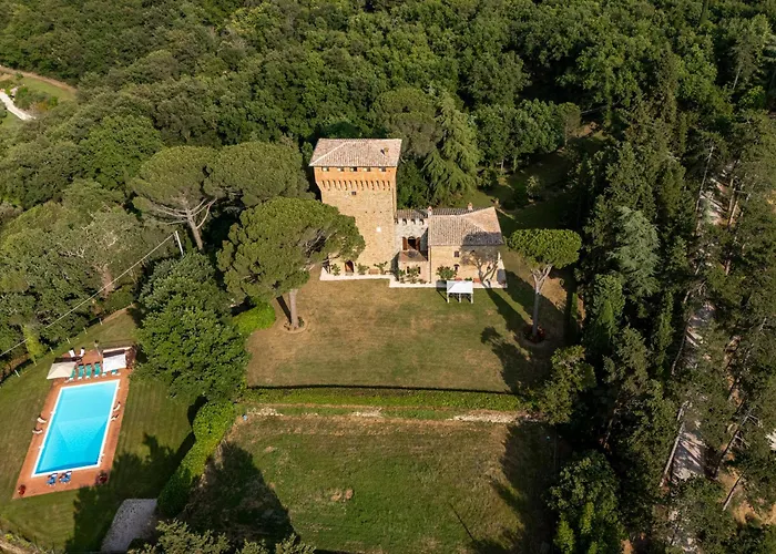 Torre Di 10&2, Emma Villa