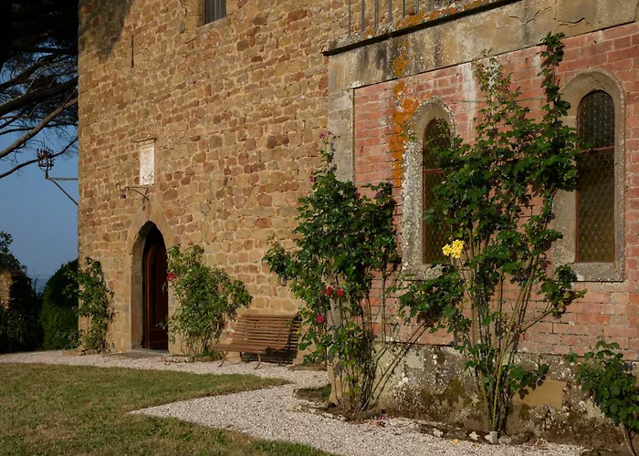 Torre Di 10&2, Emma Villa *