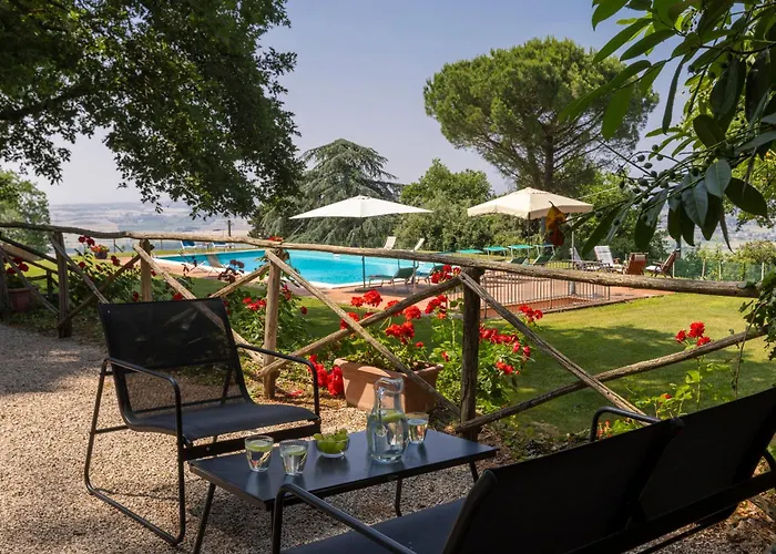 Torre Di 10&2, Emma Villa Paciano