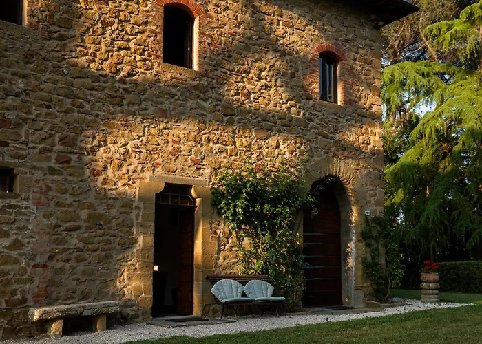 Torre Di 10&2, Emma Villa