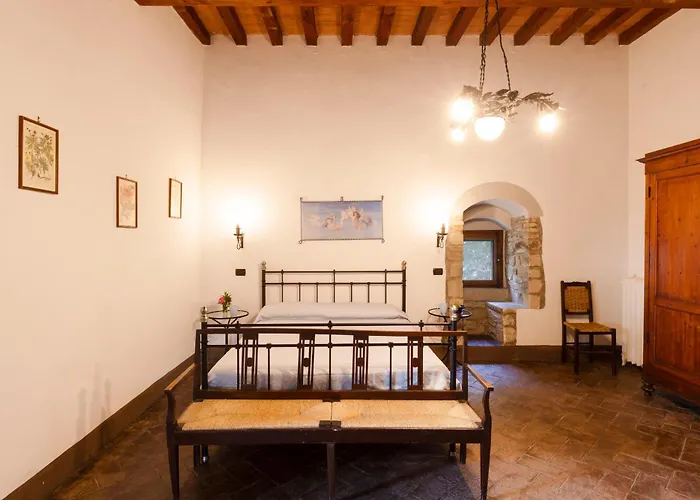 Torre Di 10&2, Emma Villa *