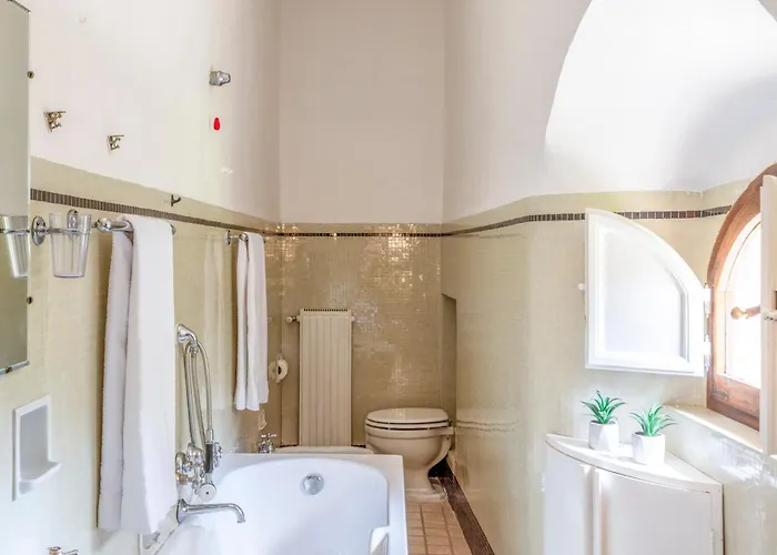 Torre Di 10&2, Emma * Paciano